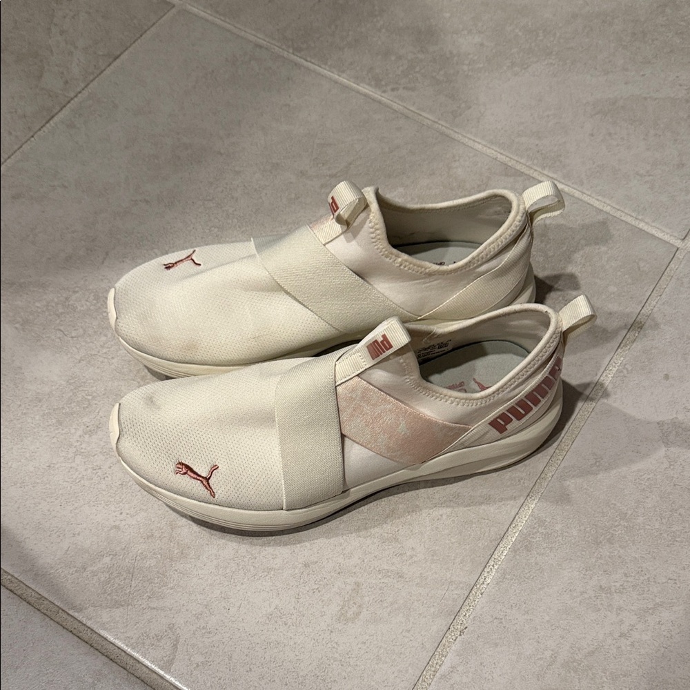 Puma Cream and Red Slip-On Sneakers